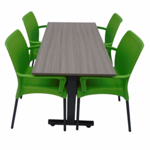 Sillas Diseño sin brazo y mesa base cruceta en madera de 60x60