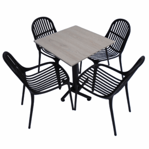 Sillas Alteza con mesa base cruceta en madera de 60x60