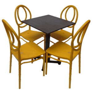 Sillas Tifany E1 con mesa base cruceta en madera 60x60